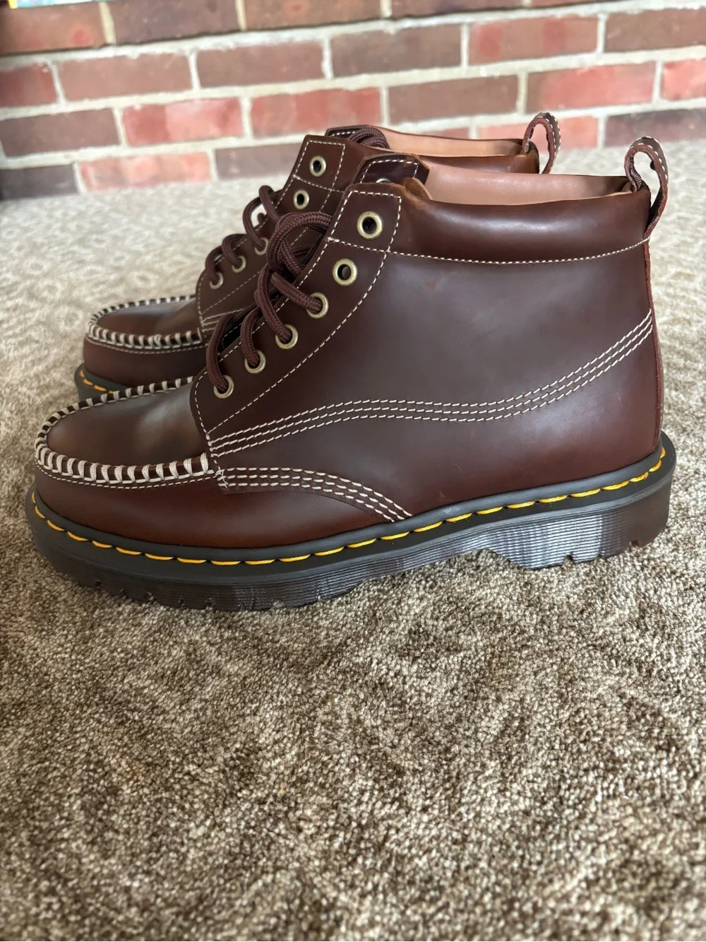 Dr. Martens smooth dark